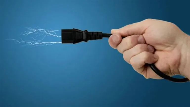 ¿Qué hacer para evitar descargas electrostáticas?