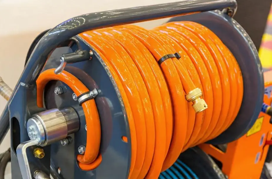 Carretes Industriales: Cómo Optimizar Espacio y Vida Útil 2 Carretes